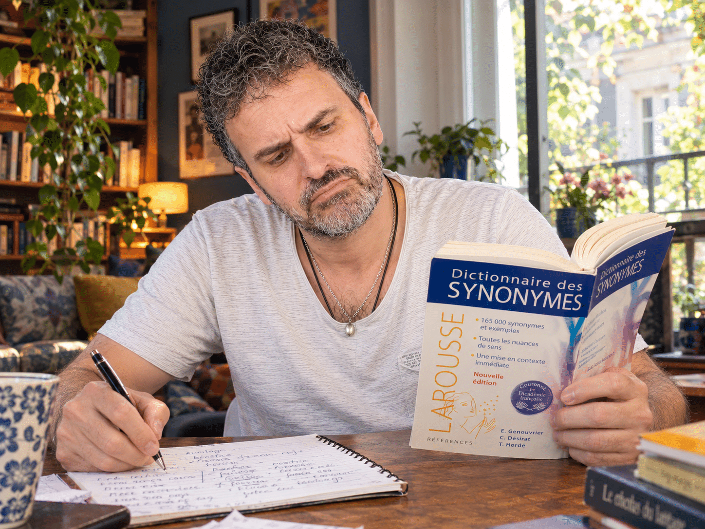 rédaction de contenu avec dictionnare synonymes